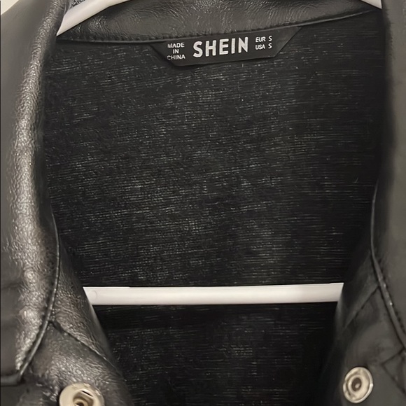 Shein Crop Jacket - Picture 3 of 3